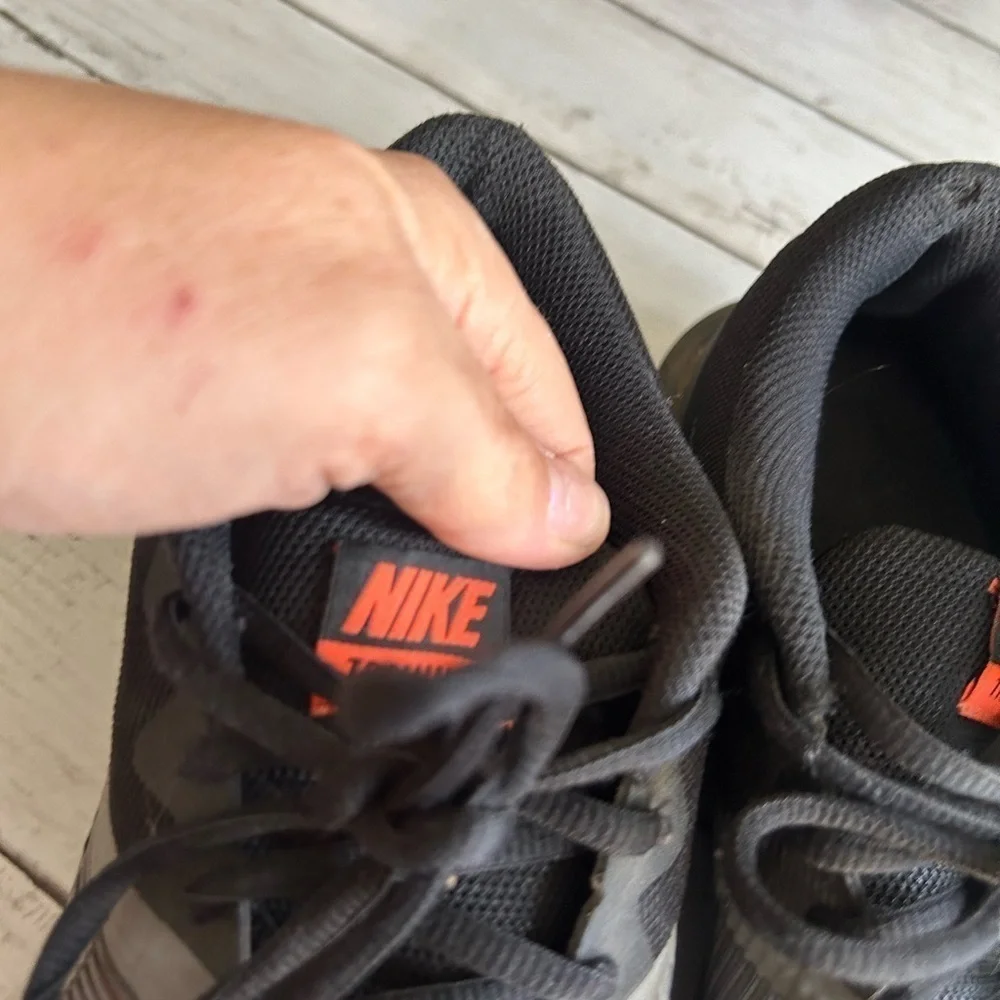 Nike Retaliation Trainer Running Shoes Cool Grey Orange Mens Size 10